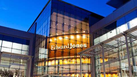Edward Jones - Financial Advisor: Brian E Pawluk